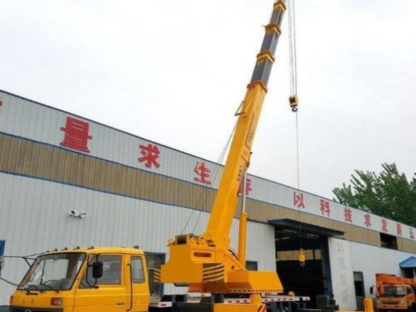 宏伟区吊车出租公司电话_出租吊车后的注意事项